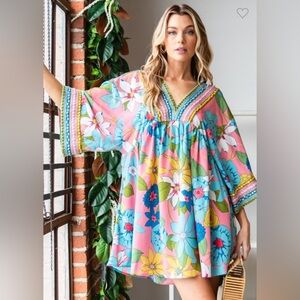 Vintage Floral Embroidered Neckline